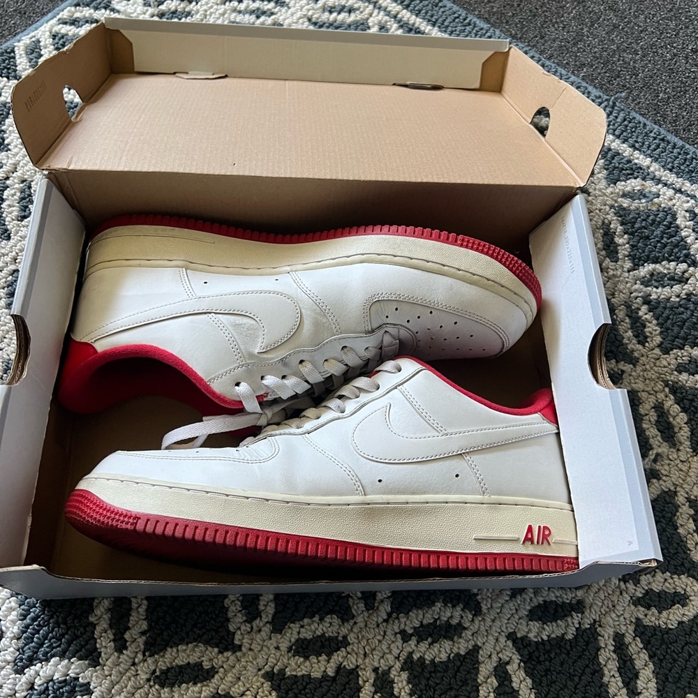 red and white air forces